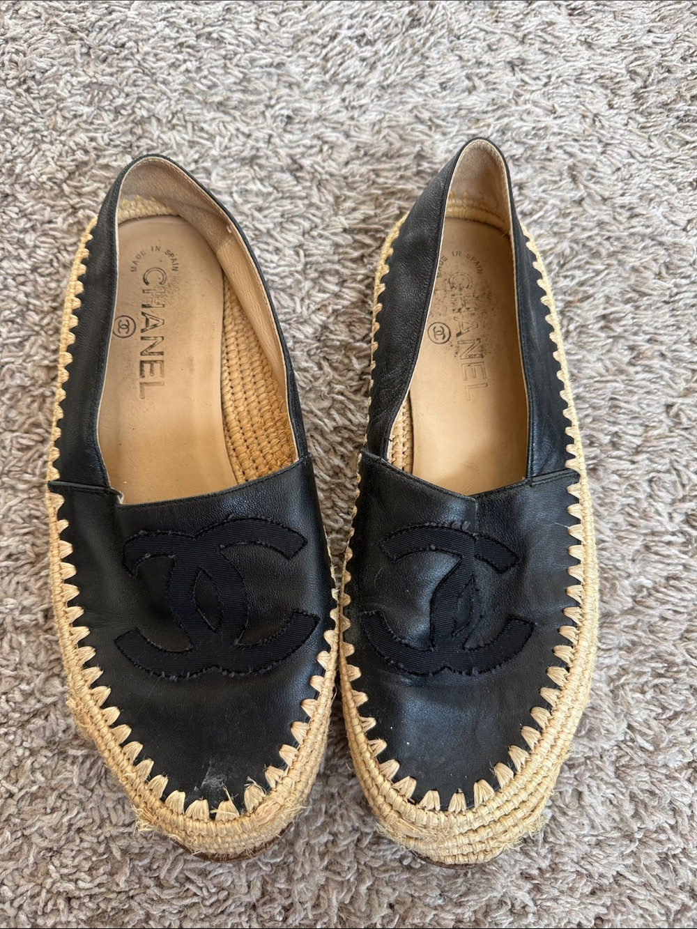 CHANEL Black Leather Espadrille Loafers with Natural Jute Trim
